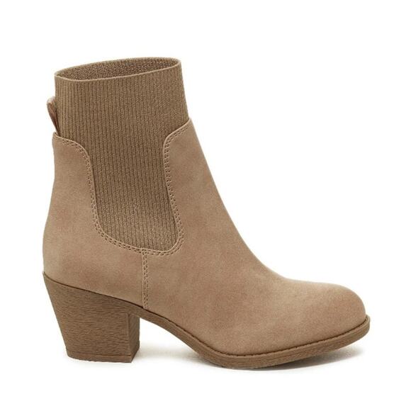 Violet & Red Loaded Knit Cuff Bootie Block Heel Faux Suede Tan Womens Size US 7 - Picture 1 of 9
